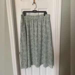 LOFT Mint Green Floral Patterned Midi Skirt with Pockets